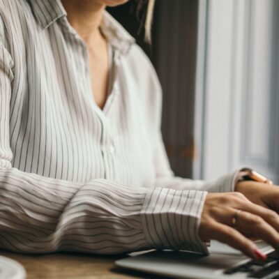 Noves formacions per a entitats: prepara’t per als reptes normatius i tecnològics!