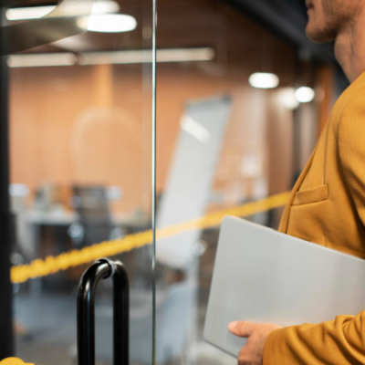 Abans de les vacances: aspectes jurídics que les entitats no haurien de deixar pendents