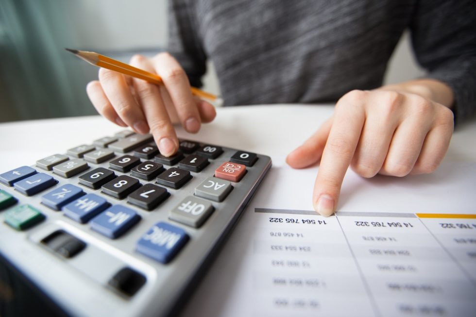 La facturació electrònica ja té dates: com afecta les entitats i què passarà amb Veri*factu?
